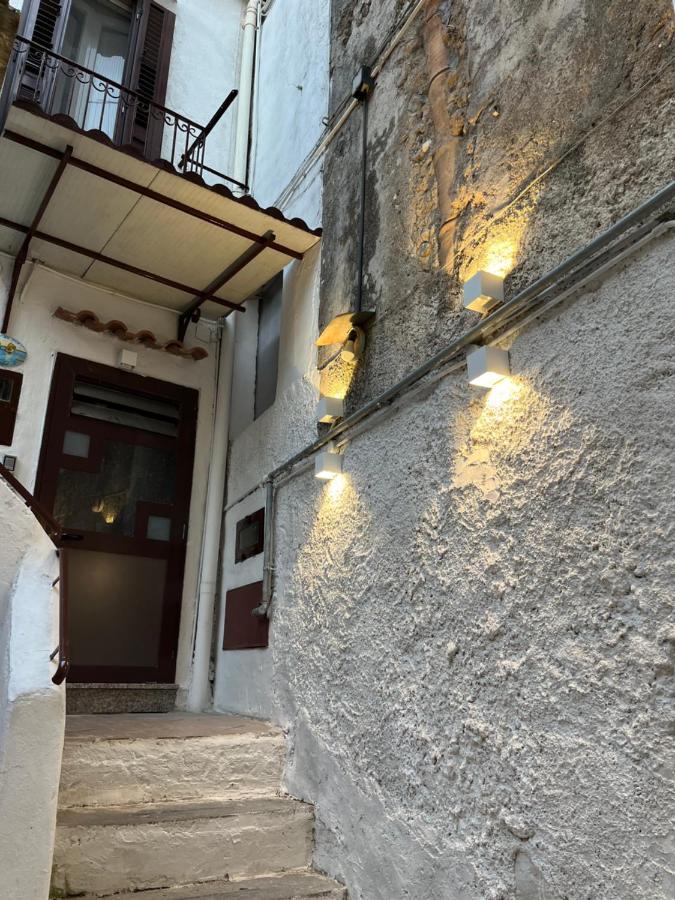 B&B Due Su Due Holiday В'єтрі Екстер'єр фото