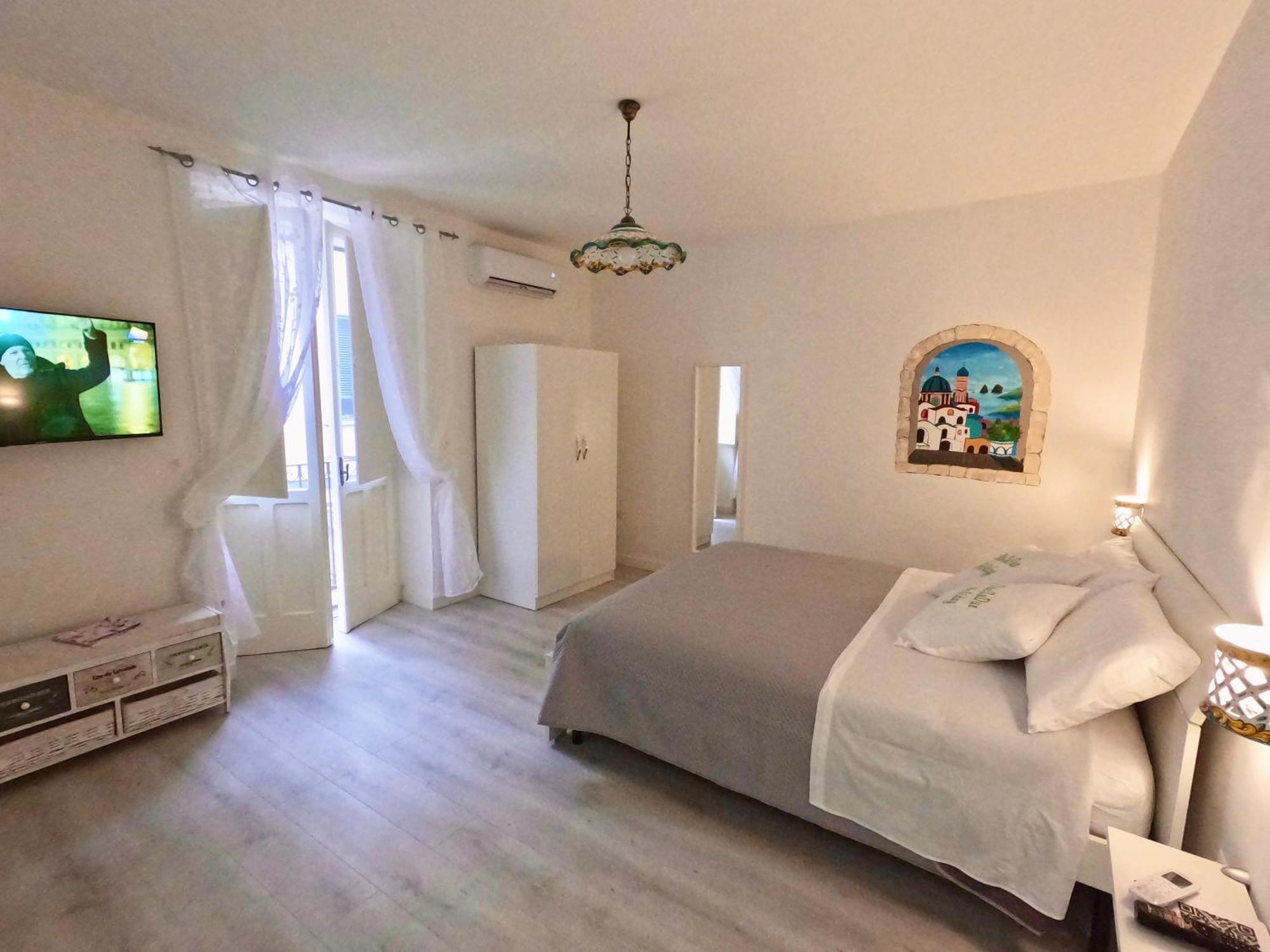 B&B Due Su Due Holiday В'єтрі Екстер'єр фото
